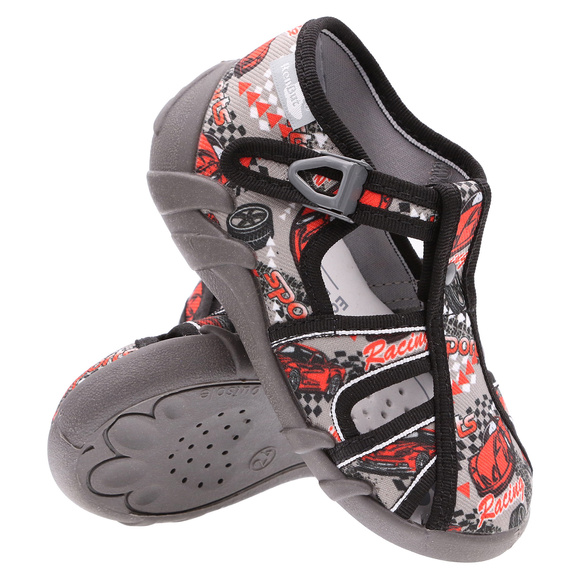 kapcie dziecięce obuwie tekstylne na rzep