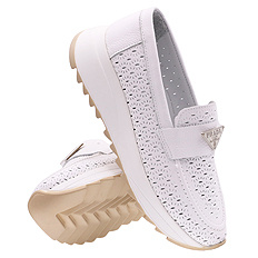 Obuwie damskie skórzane ażurowe mokasyny