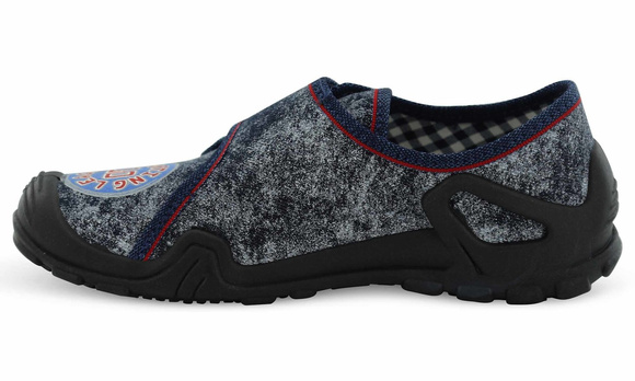 Kapcie dziecięce obuwie tekstylne na rzep