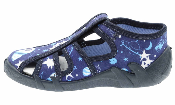 kapcie dziecięce obuwie tekstylne na rzep