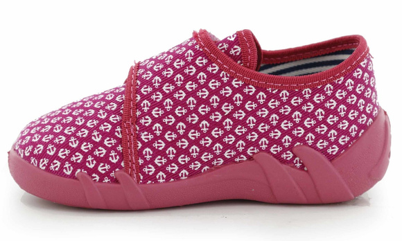 Kapcie dziecięce obuwie tekstylne na rzep