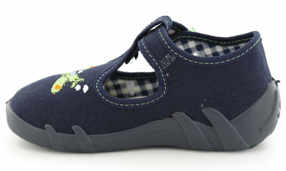 Kapcie dziecięce obuwie tekstylne