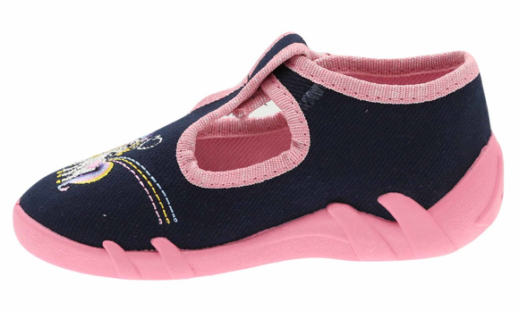 Kapcie dziecięce obuwie tekstylne