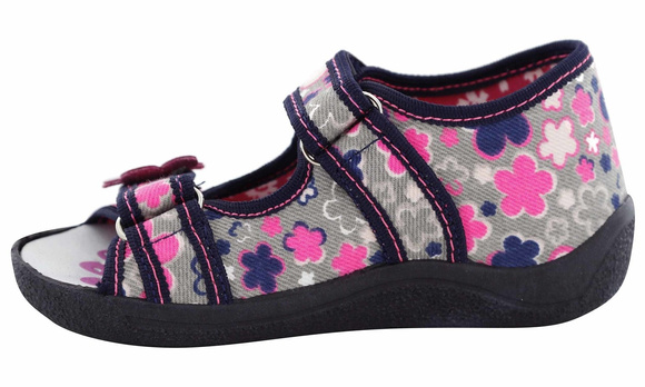 Kapcie dziecięce obuwie tekstylne